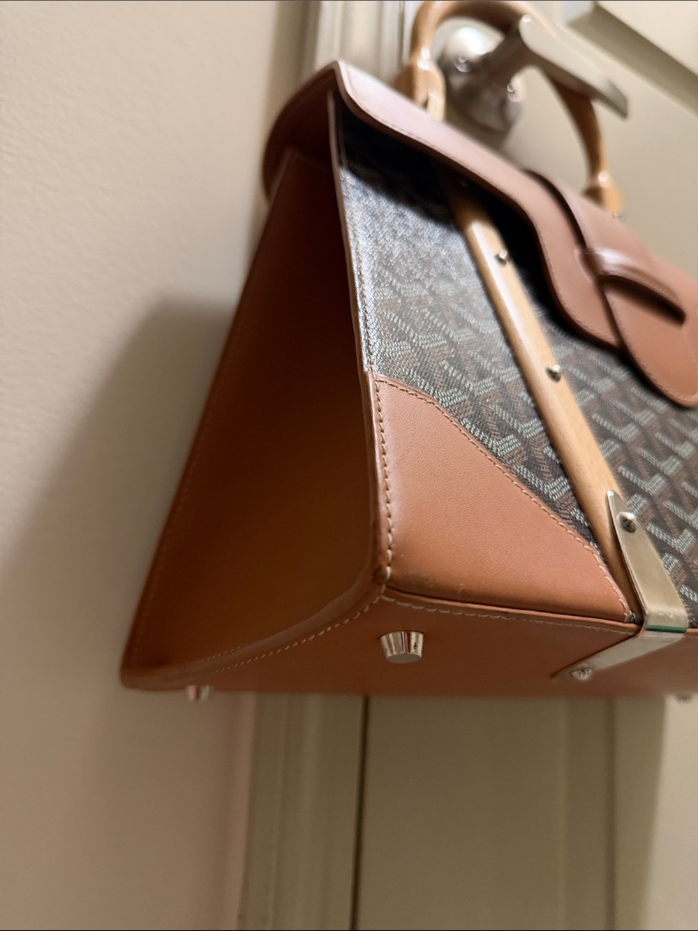 Goyard Saigon MM in Brown Black Tan 2020 - Picture 13 of 17